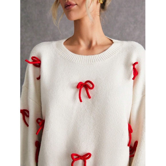 Red Bow Detail Off White Round Neck Oversized Knit Pullover Sweater - Picture 4 of 16